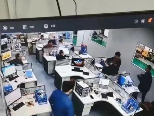 最新爆料工厂视频,最新爆料视频曝光惊人细节  第2张